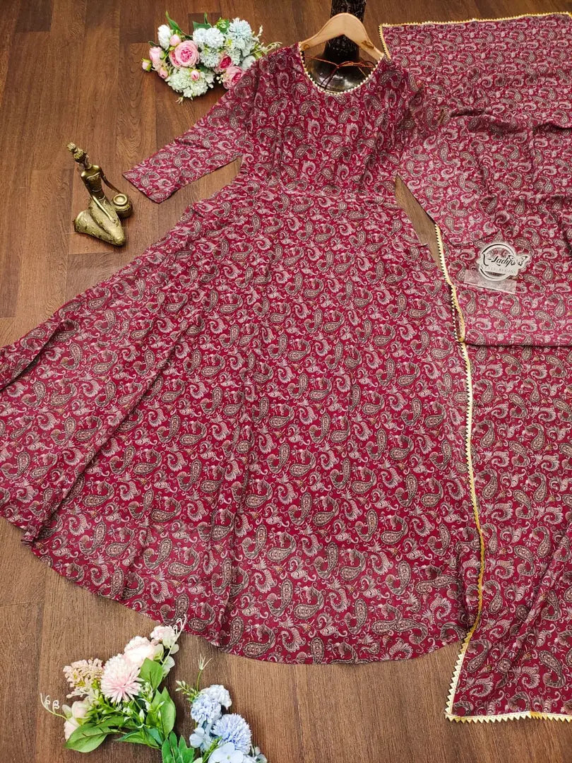 MAROON MULTICOLOURED GEORGETTE GOWN WITH DUPATTA