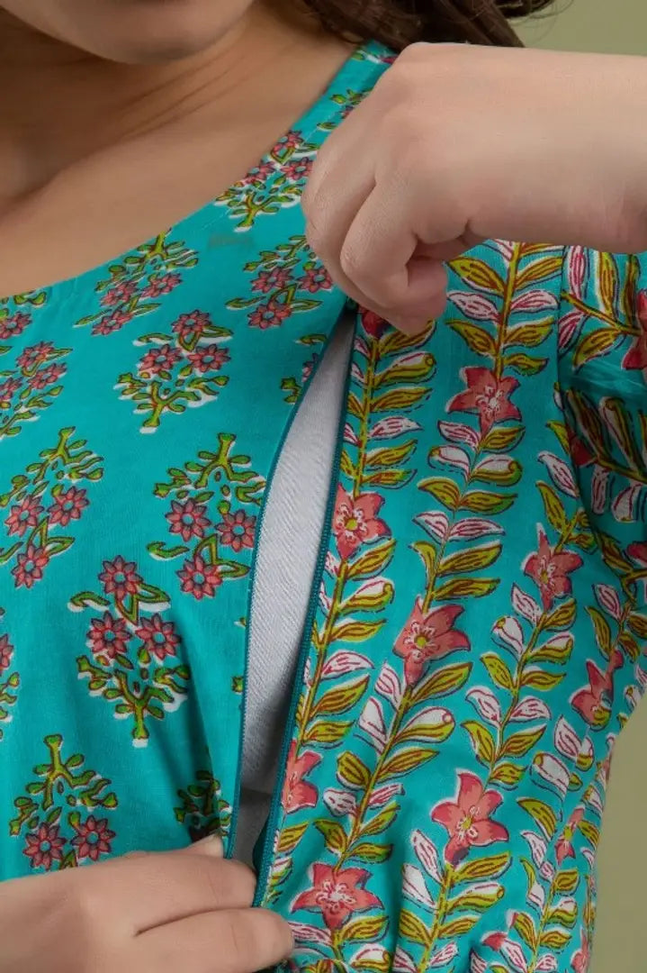 Soft Cotton Maternity Fabric: Cotton Sleeve Length: Three-Quarter Sleeves Pattern: Printed Make a statement with this breathable and comfort cotton fabric maternity wear for pregnancy . Th