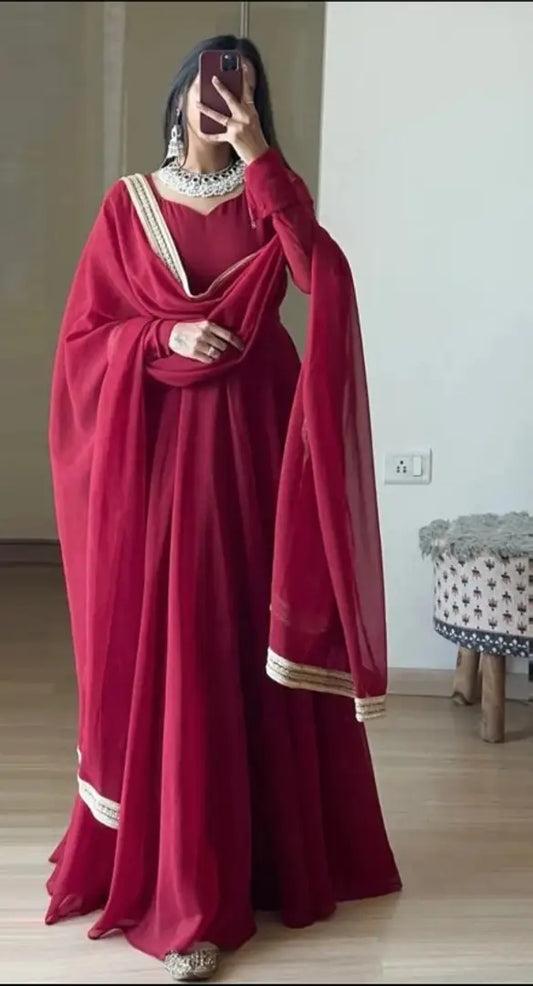 Trendy Long Partywear Gown