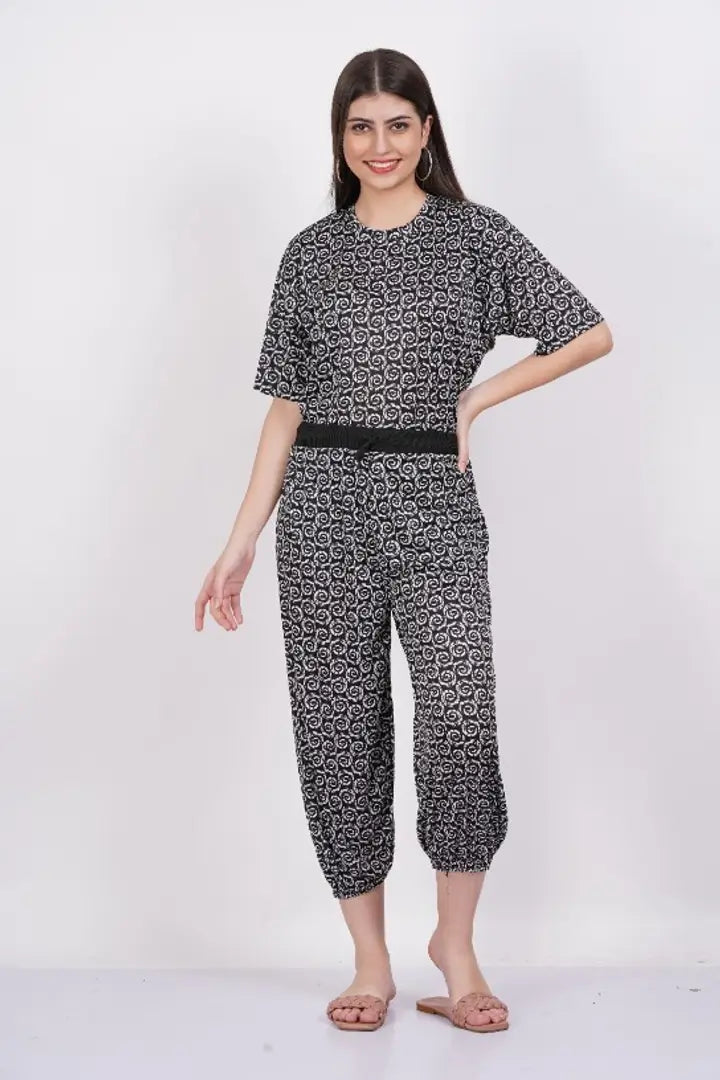 Trendy Women Co-Ord Set For Daily Purpose