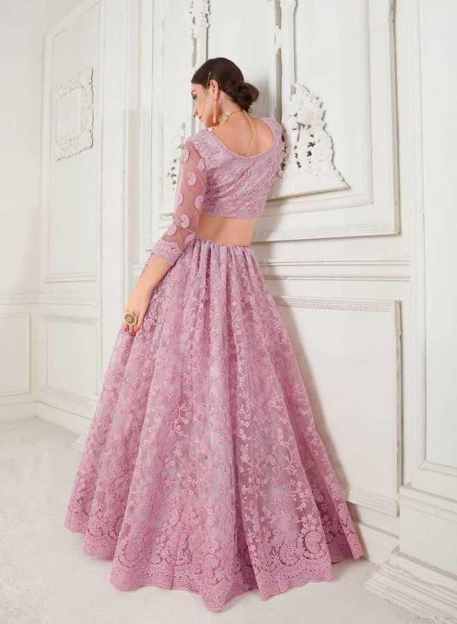 Glamorous Embroidered Silk Blend Lehenga