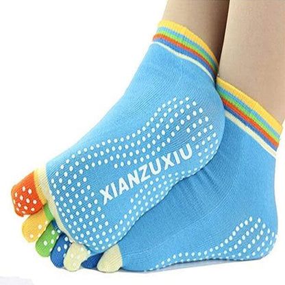 Women's Cotton Anti Slip Five Finger Yoga & Gym Ankle Length Printed Socks with No Fall Grip Under Pack of 1 Pair