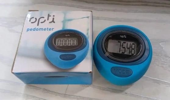 Digital PEDOMETERS Accurate Step Tracker for Walking